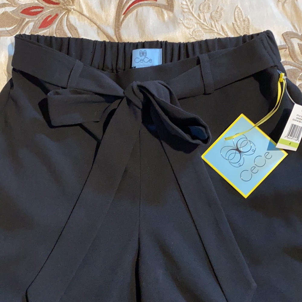 SOLD ✨NWT CeCe Black Pants - Picture 4 of 7